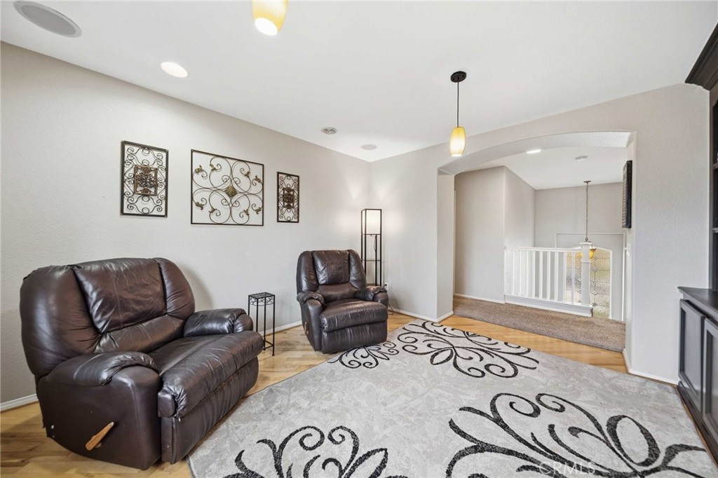 3253 Vahn Lane, Lancaster, CA 93536