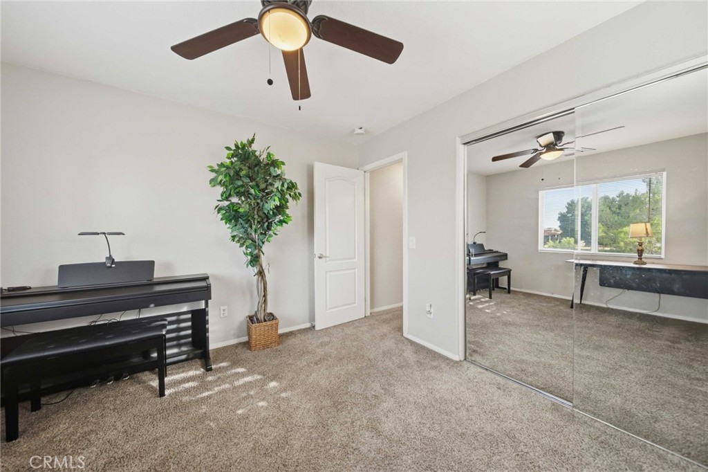 3253 Vahn Lane, Lancaster, CA 93536