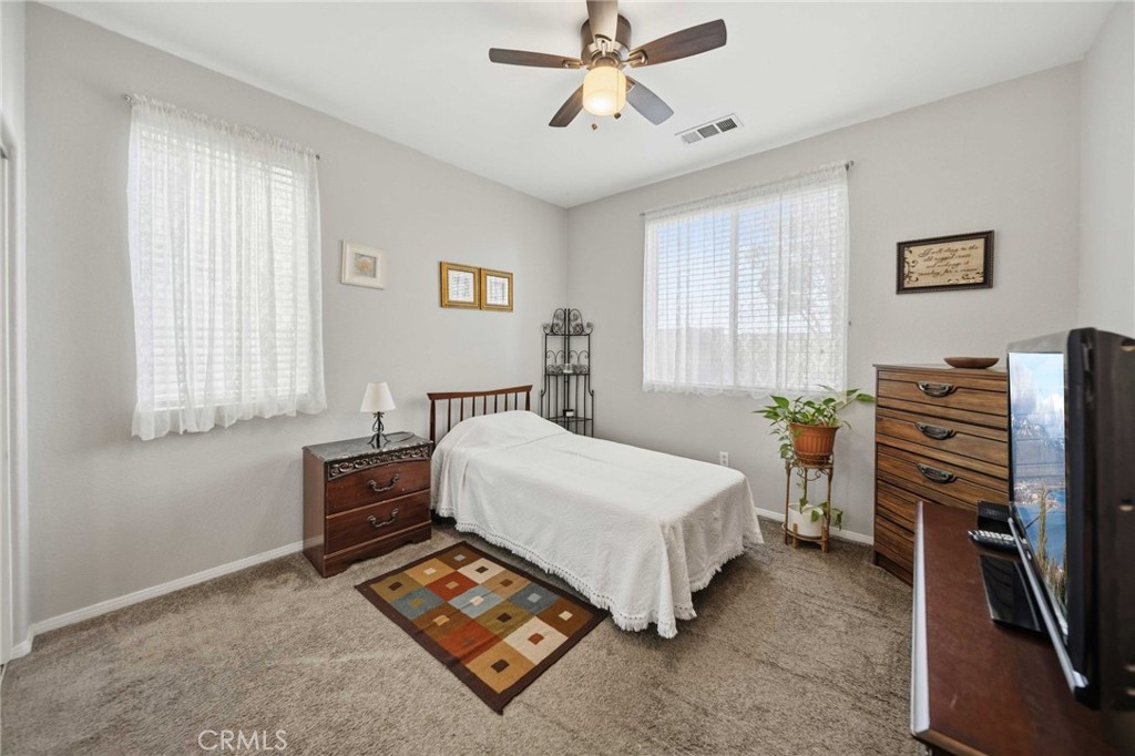 3253 Vahn Lane, Lancaster, CA 93536