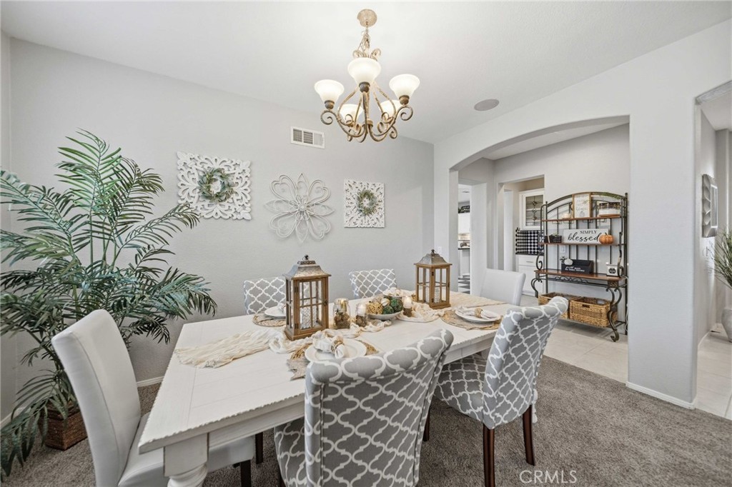 3253 Vahn Lane, Lancaster, CA 93536 3253 Vahn Lane, Lancaster, CA 93536
