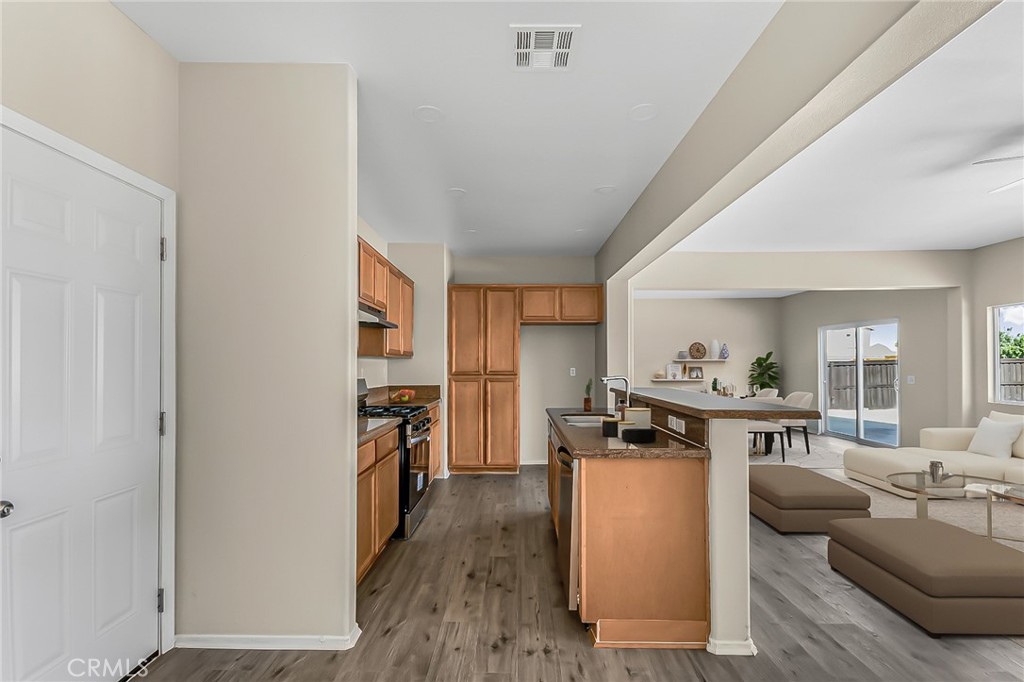 15077 Mateo Prado, Victorville, CA 92394