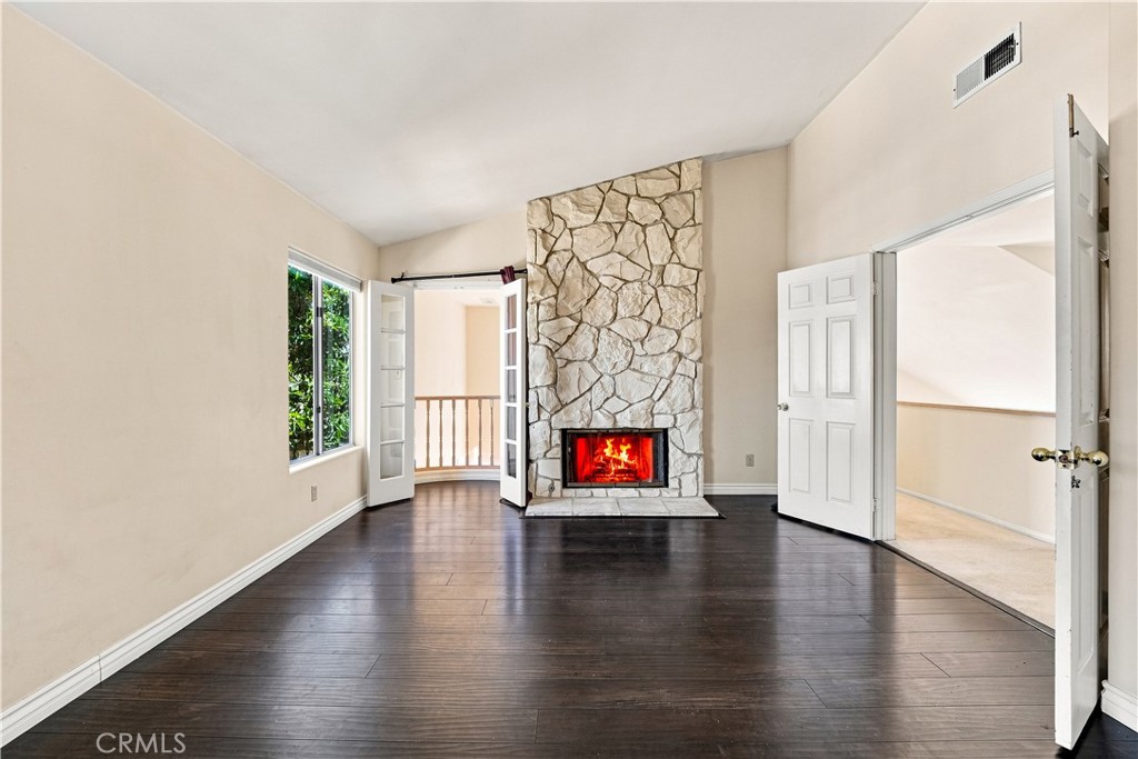 7436 Bobbyboyar Avenue, West Hills, CA 91307