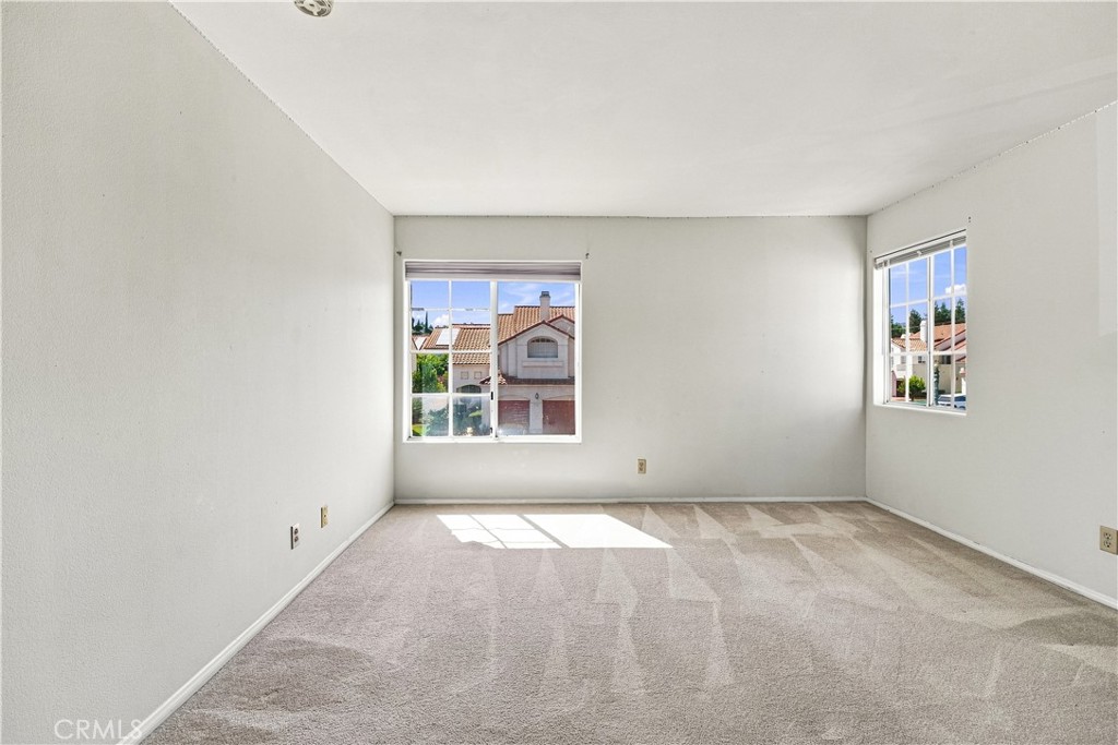 7436 Bobbyboyar Avenue, West Hills, CA 91307