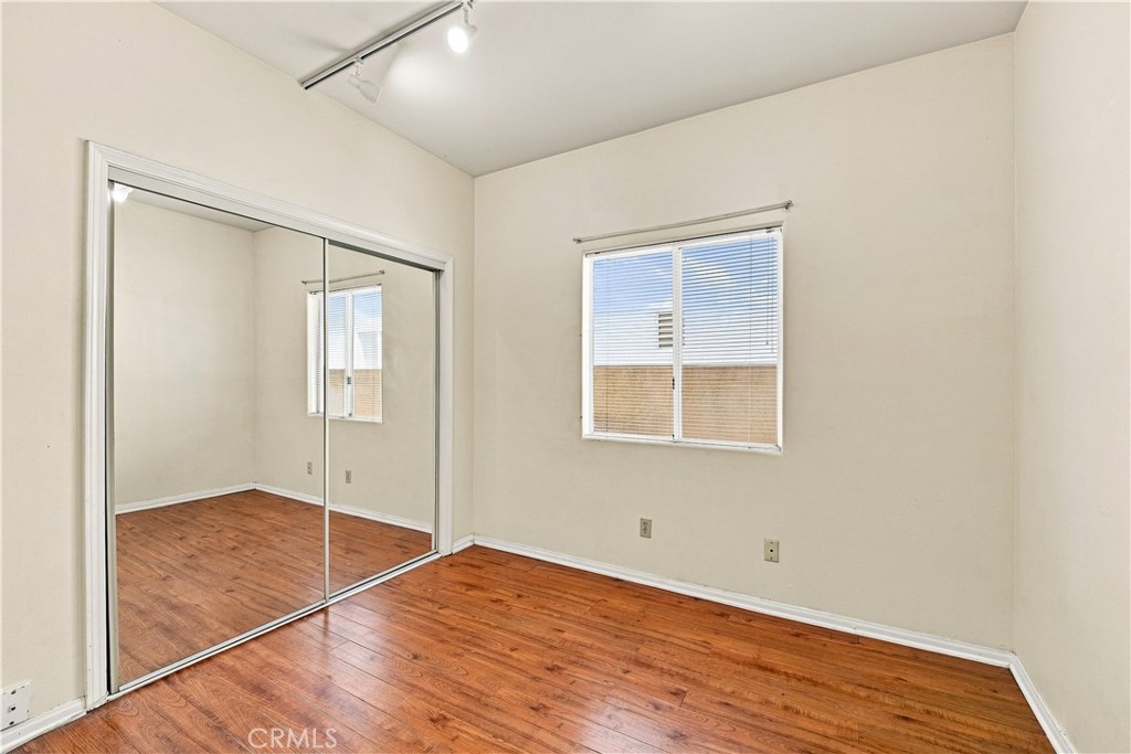 7436 Bobbyboyar Avenue, West Hills, CA 91307