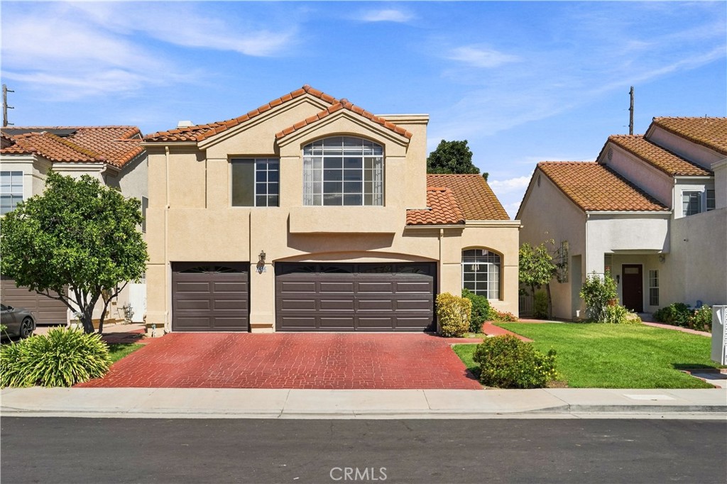 7436 Bobbyboyar Avenue, West Hills, CA 91307