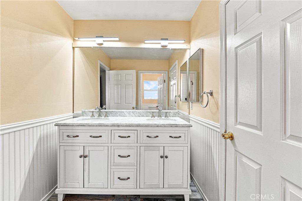 7436 Bobbyboyar Avenue, West Hills, CA 91307