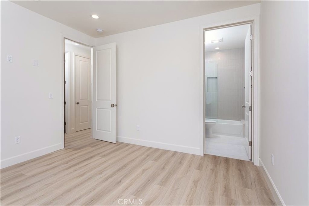 2008 N Rose Street, Burbank, CA 91505