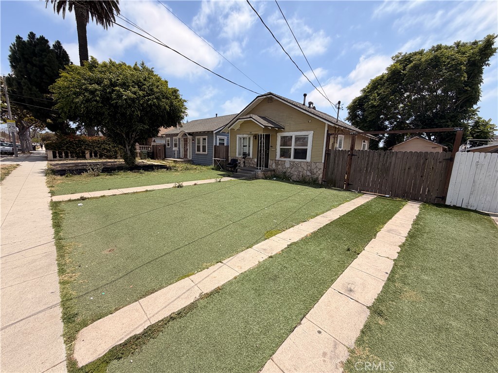 532 W Hillcrest, Inglewood, CA 90301