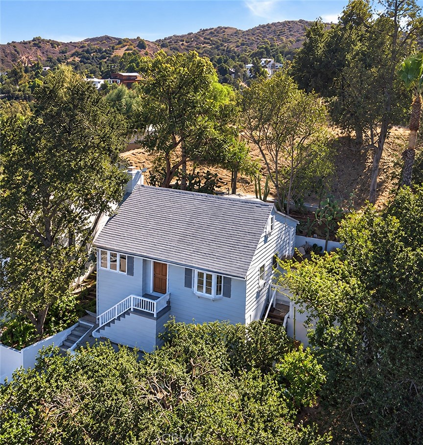 4559 Ensenada Drive, Woodland Hills, CA 91364