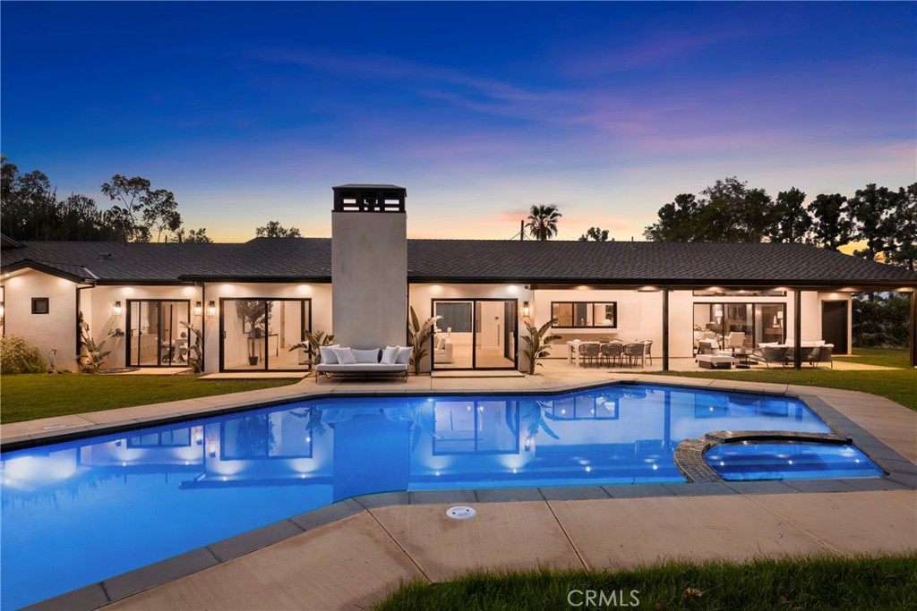 5200 Armida Drive, Woodland Hills, CA 91364