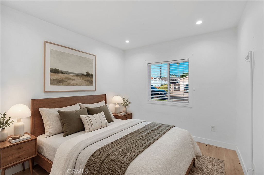 13524 Debell, Arleta, CA 91331