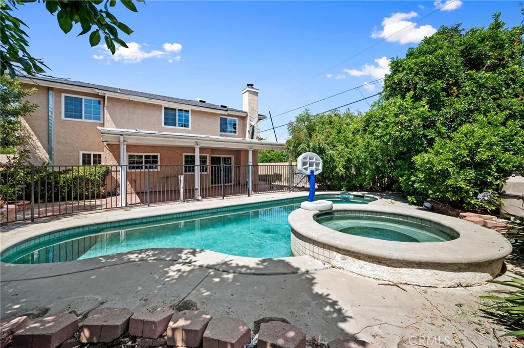 22606 Archwood Street, West Hills, CA 91307