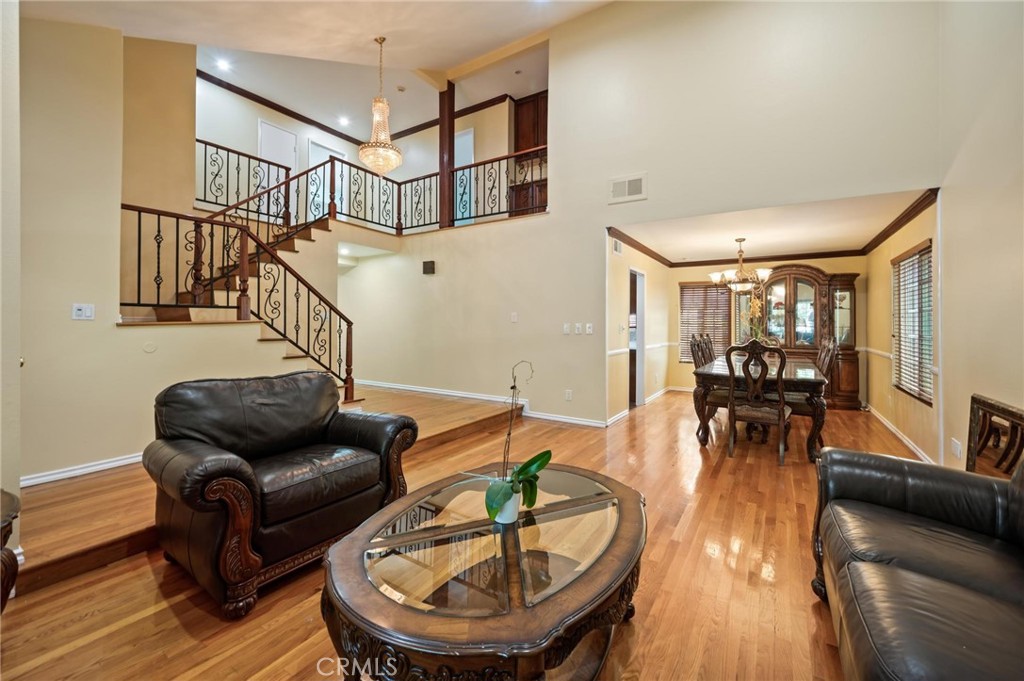 22606 Archwood Street, West Hills, CA 91307