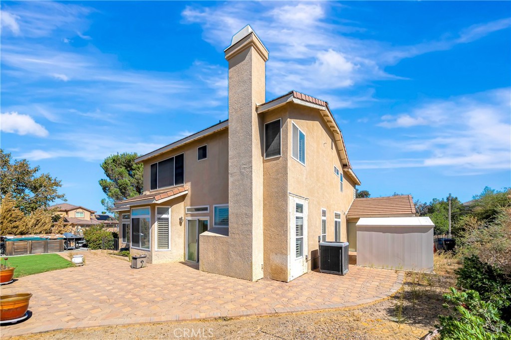42025 Allan Drive, Lancaster, CA 93536