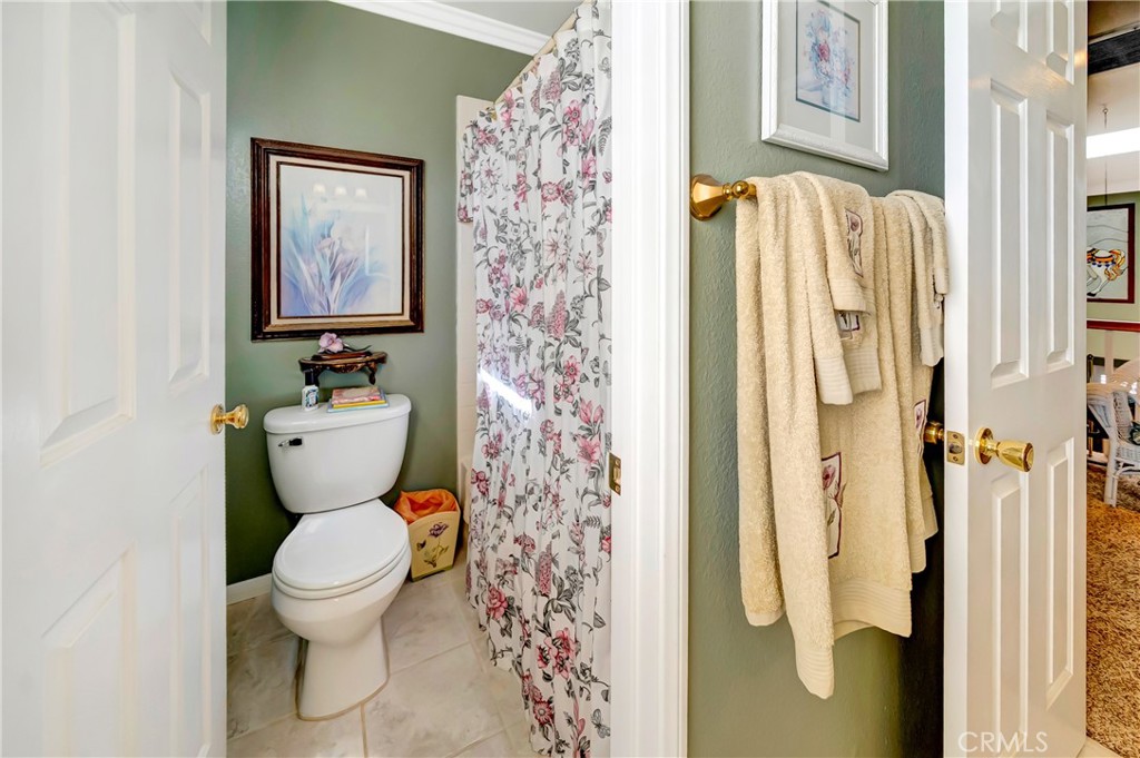 42025 Allan Drive, Lancaster, CA 93536