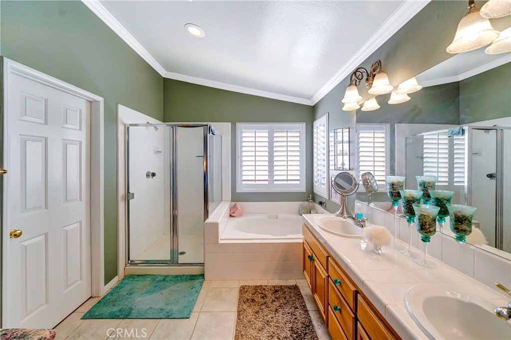 42025 Allan Drive, Lancaster, CA 93536