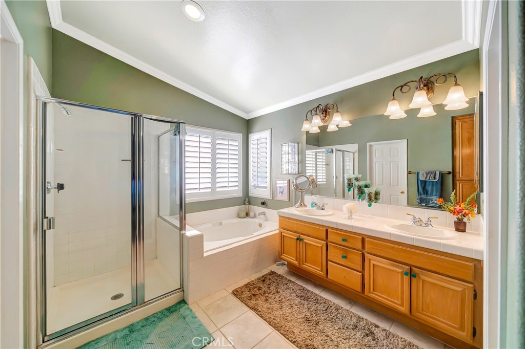 42025 Allan Drive, Lancaster, CA 93536