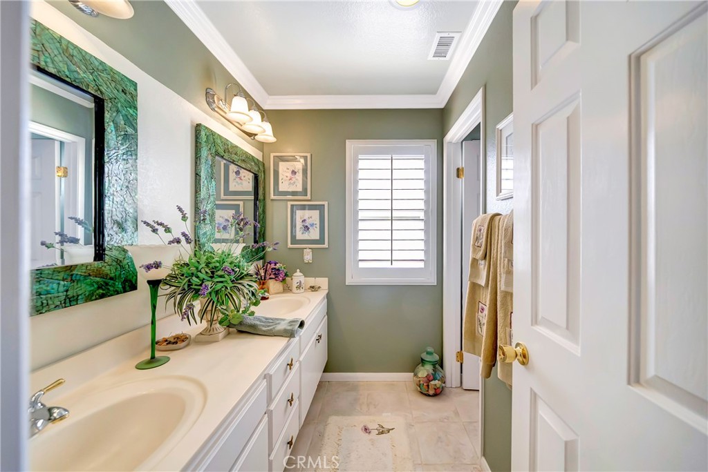 42025 Allan Drive, Lancaster, CA 93536