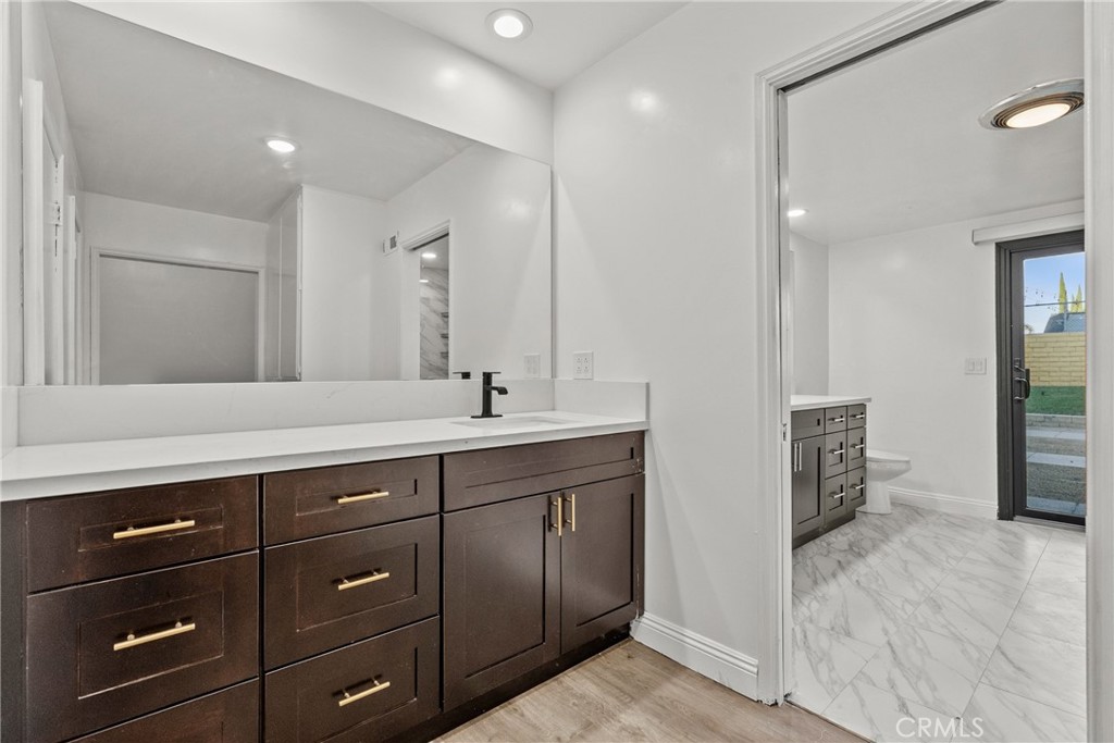 9724 Bothwell Road, Northridge, CA 91324