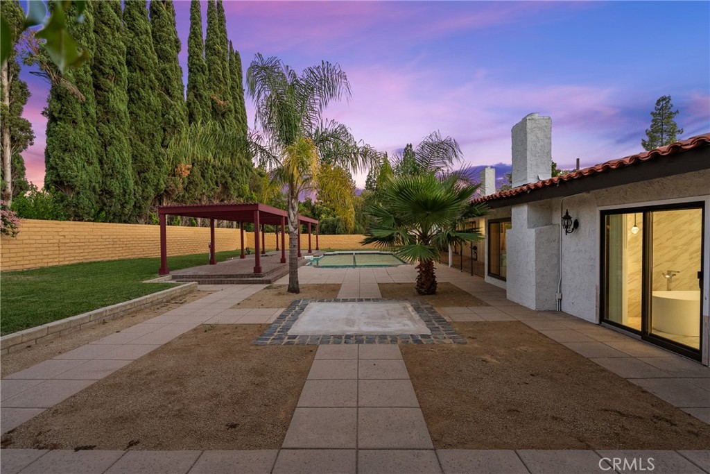 9724 Bothwell Road, Northridge, CA 91324