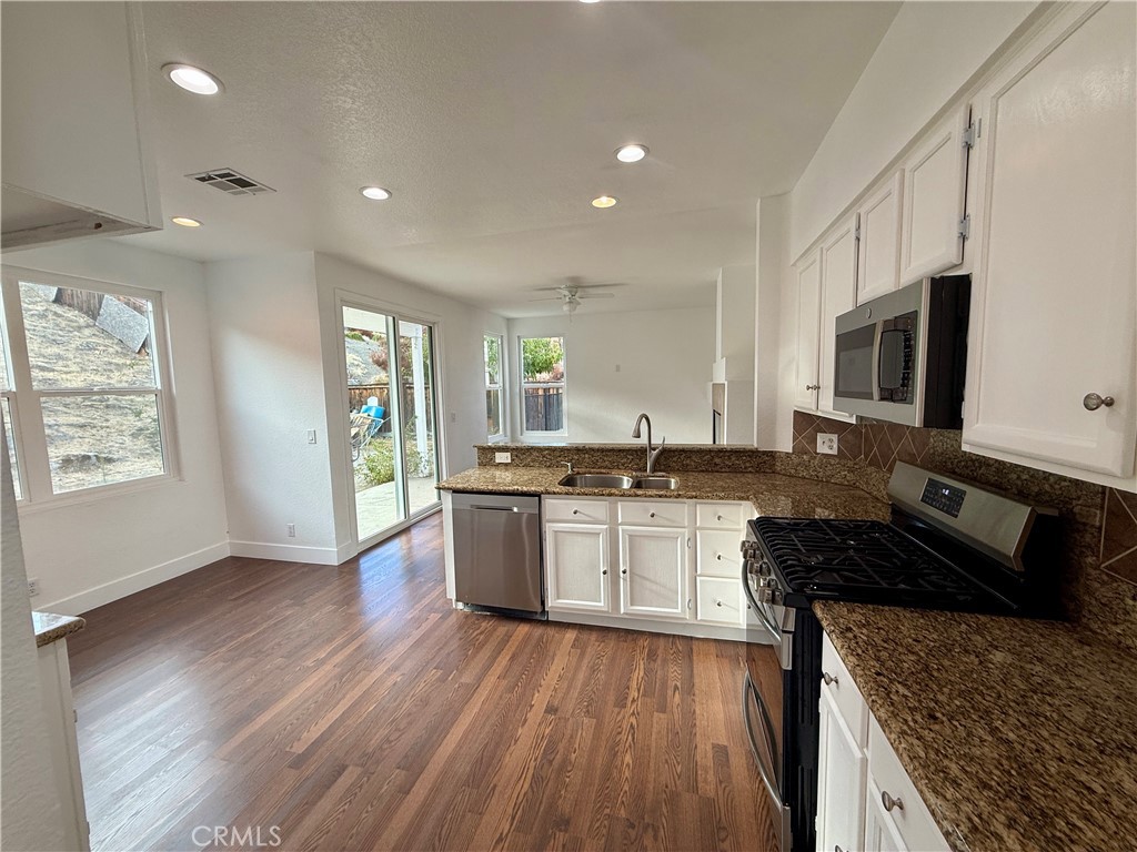 2728 Redington, Palmdale, CA 93551 2728 Redington, Palmdale, CA 93551