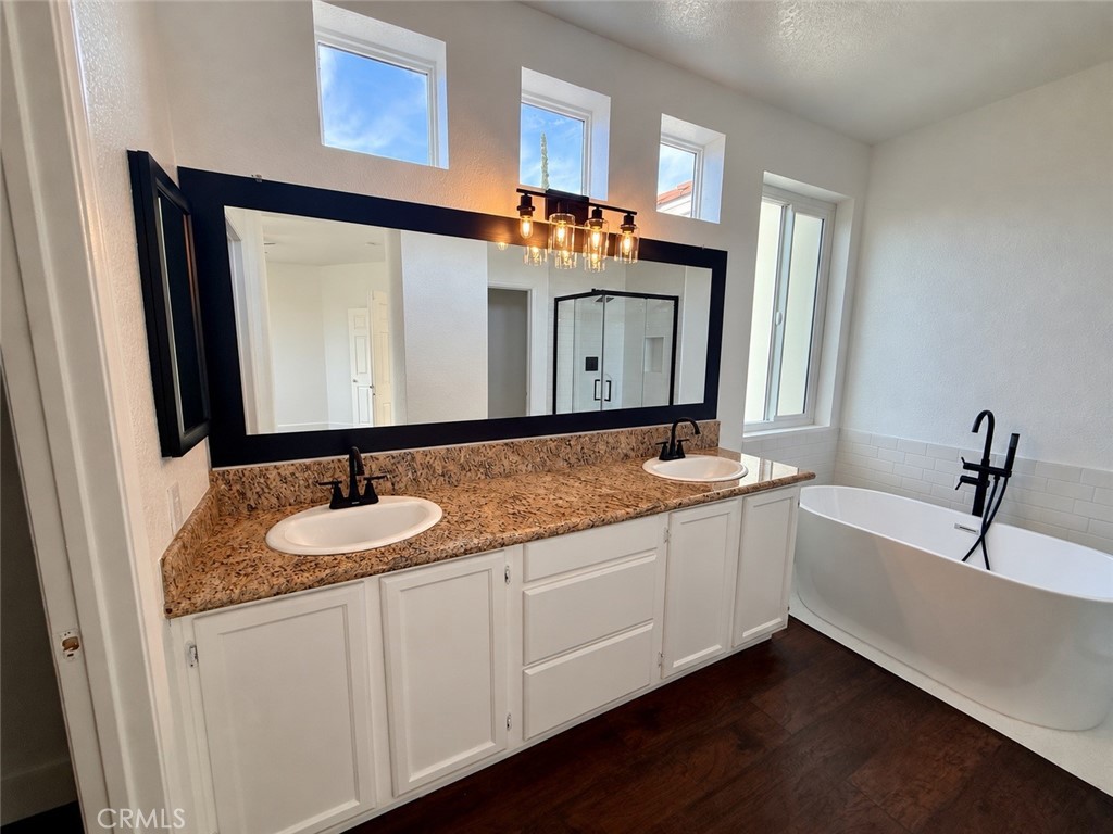 2728 Redington, Palmdale, CA 93551