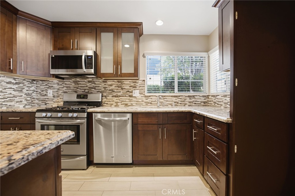 19208 Hamlin Street, #5, Reseda, CA 91335