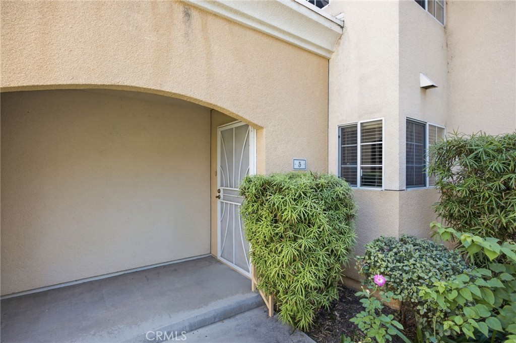 19208 Hamlin Street, #5, Reseda, CA 91335