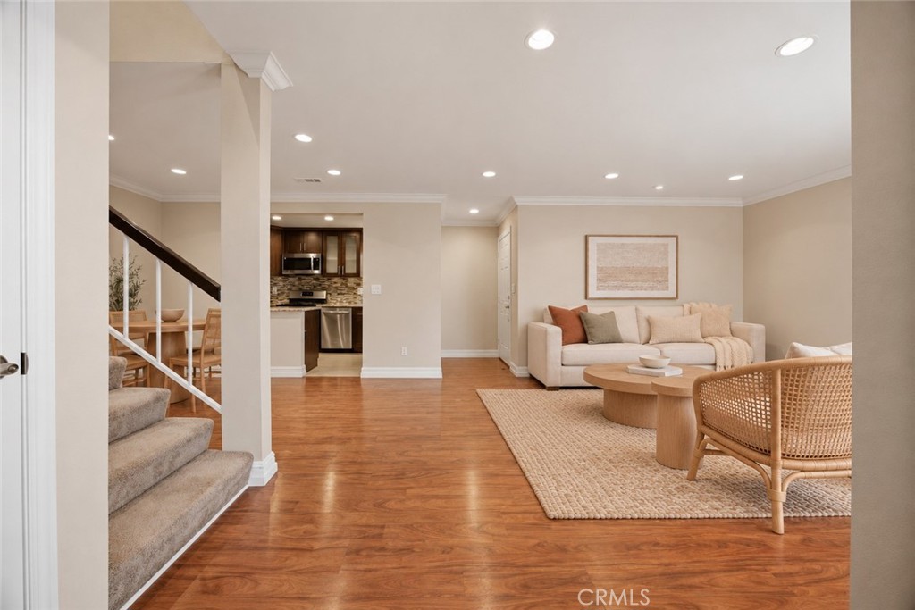 19208 Hamlin Street, #5, Reseda, CA 91335