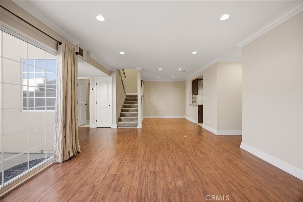 19208 Hamlin Street, #5, Reseda, CA 91335