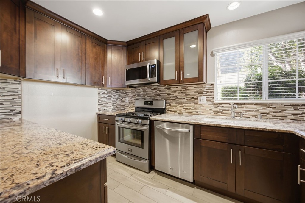 19208 Hamlin Street, #5, Reseda, CA 91335