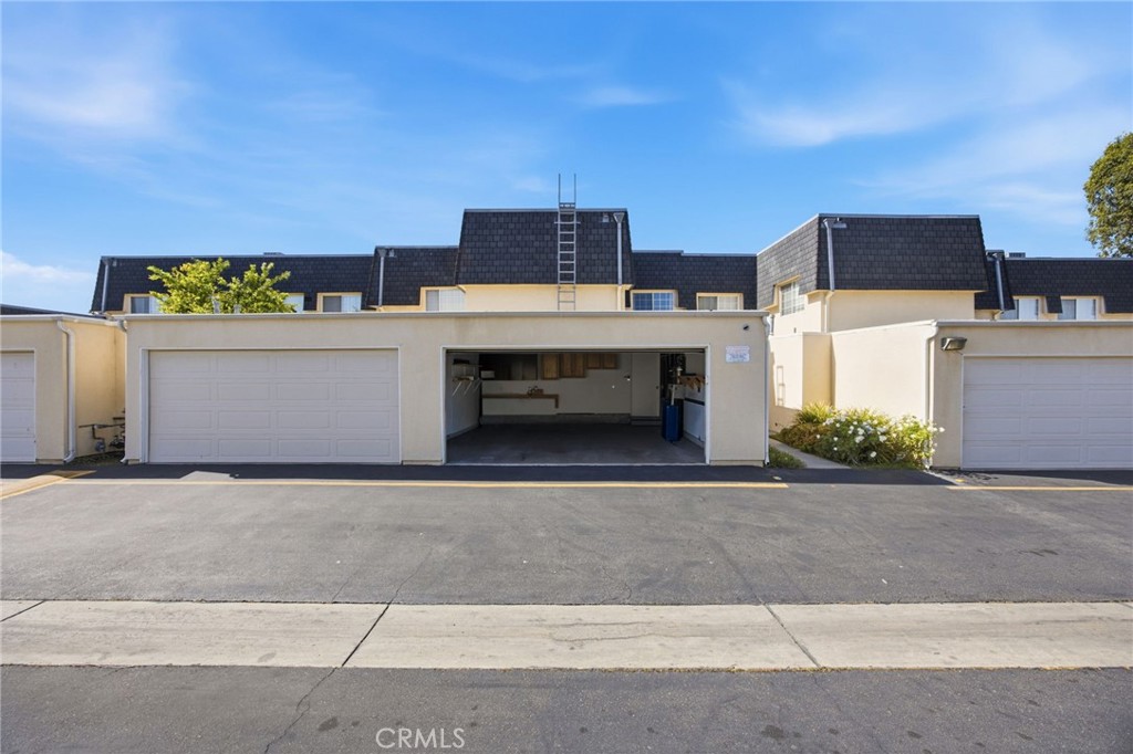 19208 Hamlin Street, #5, Reseda, CA 91335