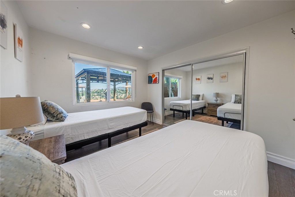 4534 Totana Drive, Tarzana, CA 91356