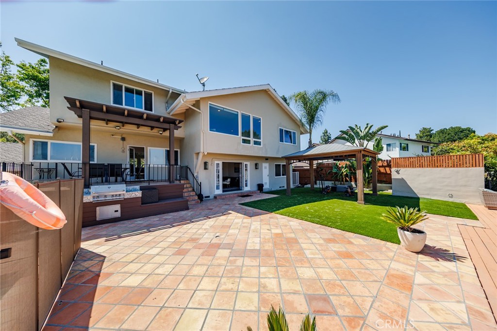 4534 Totana Drive, Tarzana, CA 91356