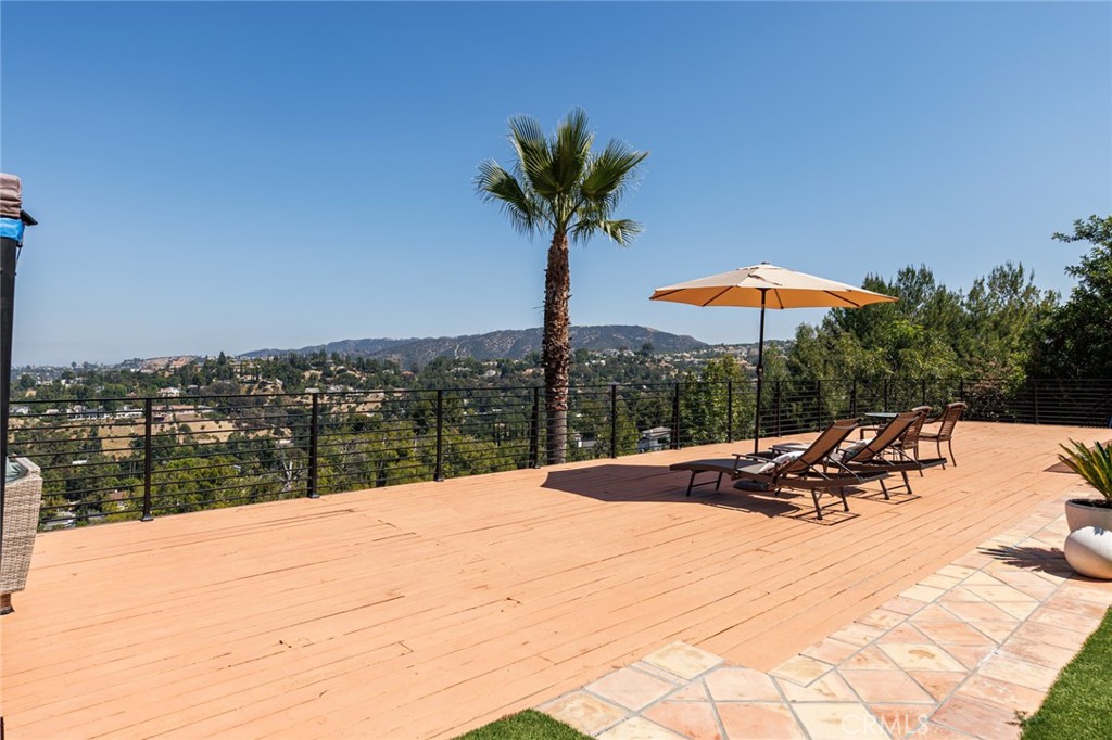 4534 Totana Drive, Tarzana, CA 91356
