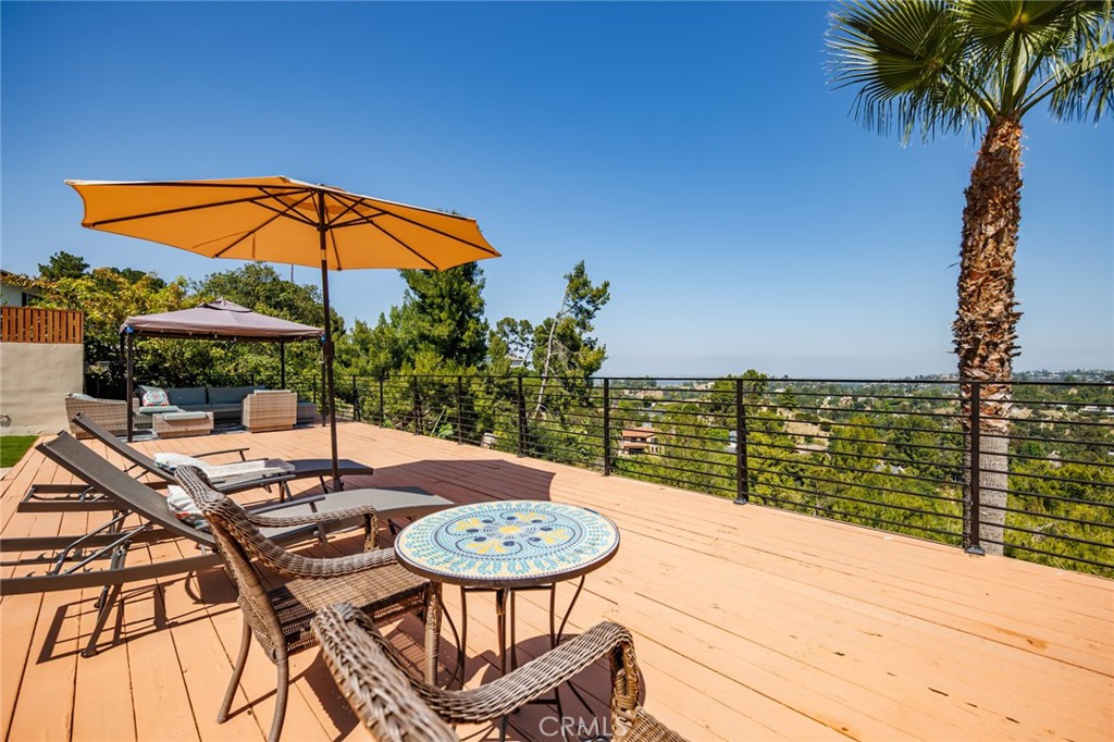 4534 Totana Drive, Tarzana, CA 91356
