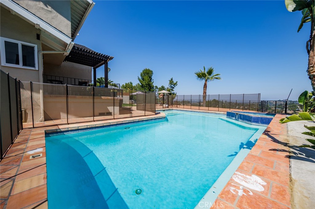 4534 Totana Drive, Tarzana, CA 91356
