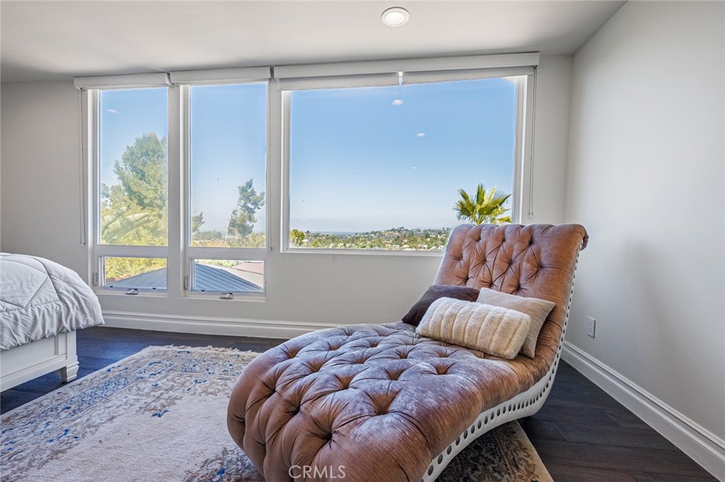 4534 Totana Drive, Tarzana, CA 91356