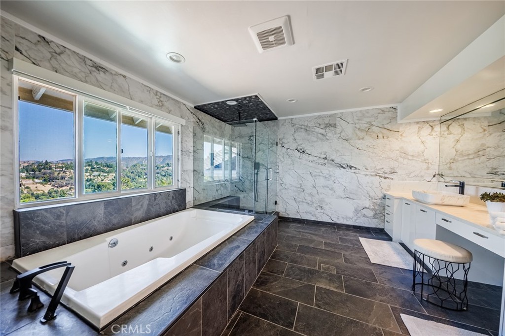 4534 Totana Drive, Tarzana, CA 91356