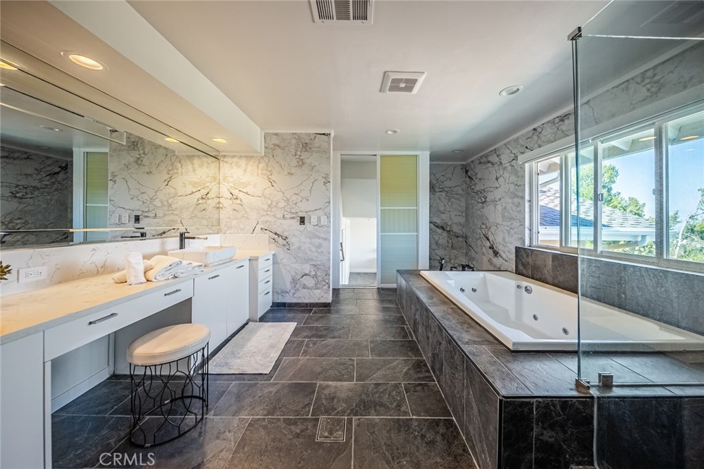 4534 Totana Drive, Tarzana, CA 91356