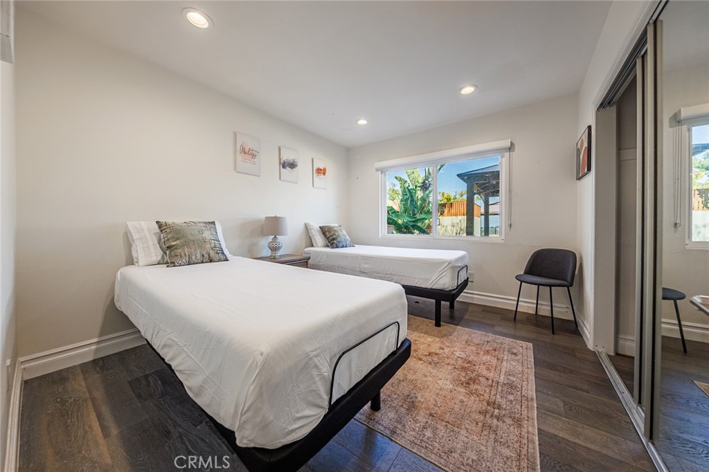 4534 Totana Drive, Tarzana, CA 91356