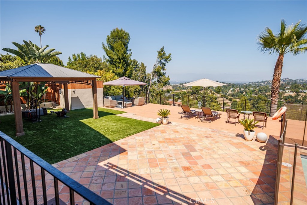 4534 Totana Drive, Tarzana, CA 91356