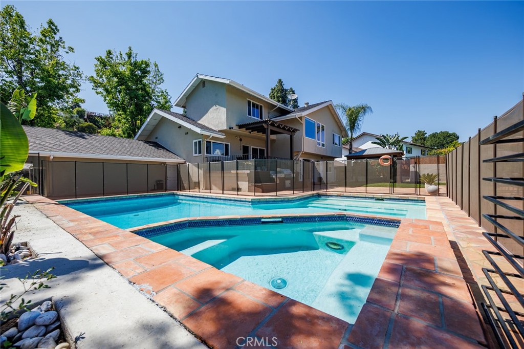 4534 Totana Drive, Tarzana, CA 91356
