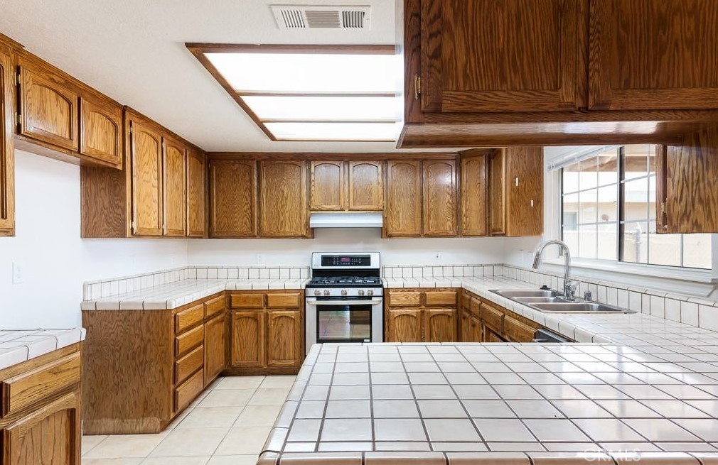 7173 Dogwood Avenue, California City, CA 93505