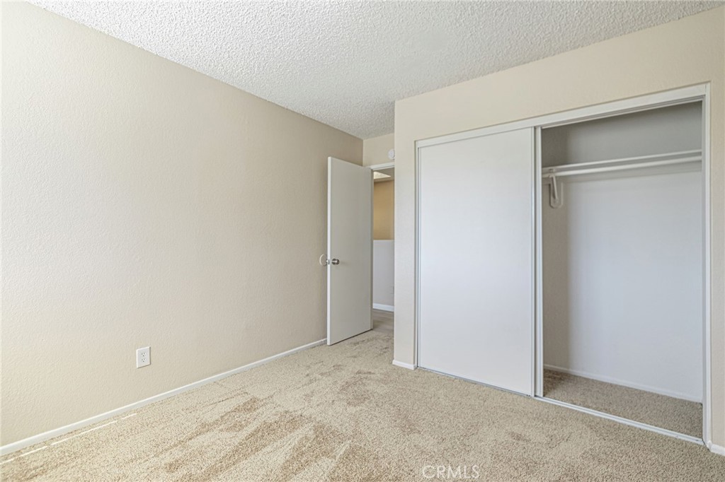 663 E Kettering, Lancaster, CA 93535