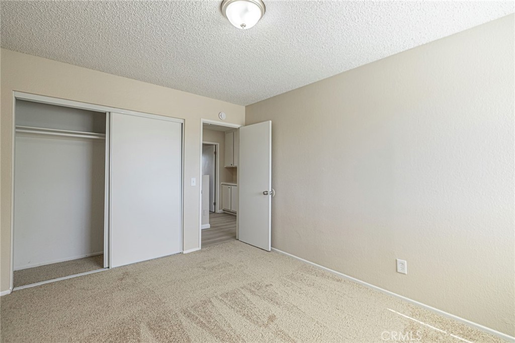 663 E Kettering, Lancaster, CA 93535