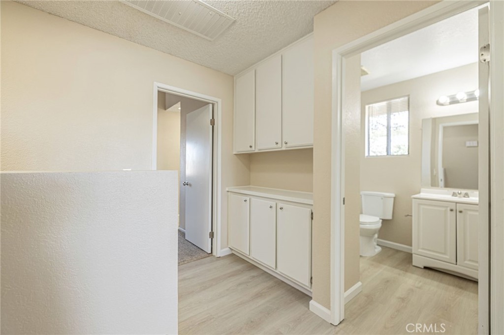 663 E Kettering, Lancaster, CA 93535