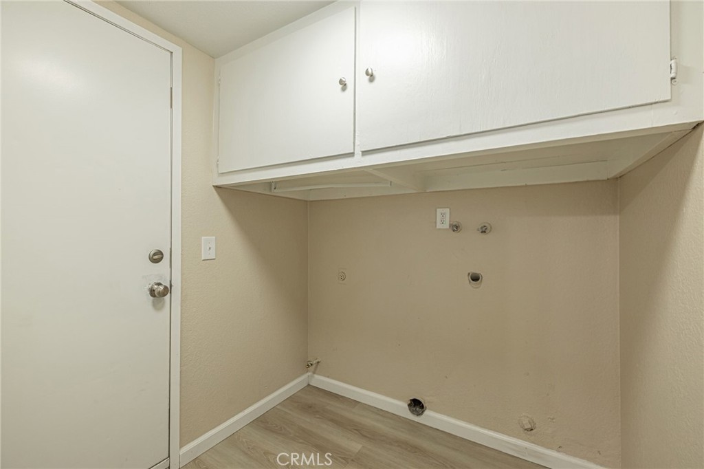 663 E Kettering, Lancaster, CA 93535