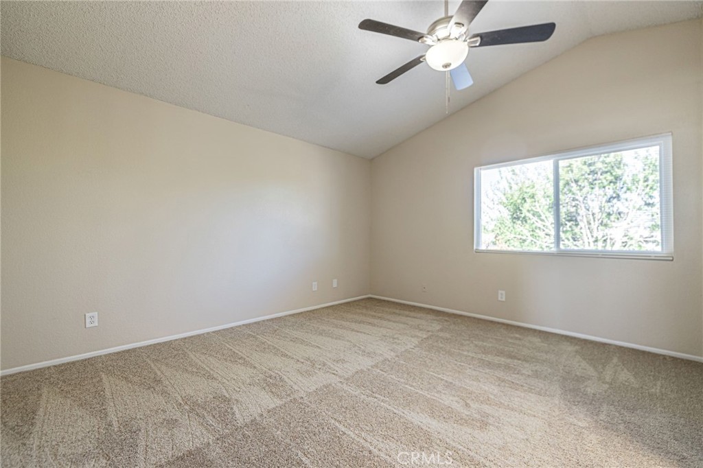 663 E Kettering, Lancaster, CA 93535