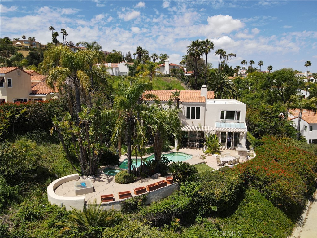 24142 Park Riviera, Calabasas, CA 91302